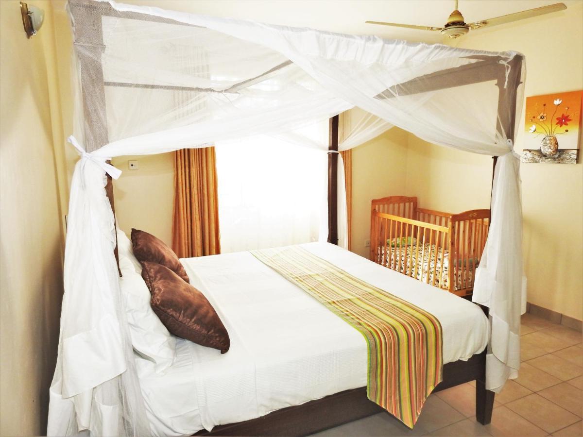 Galu Gardens Apartments Diani Beach Buitenkant foto
