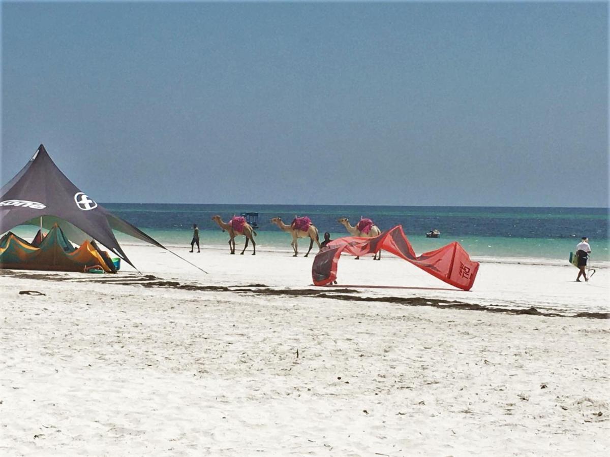Galu Gardens Apartments Diani Beach Buitenkant foto